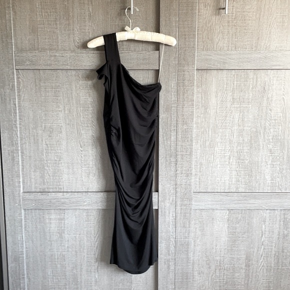 Isabella Oliver ‘Brunswick’ dress (MATERNITY) - Picture 3 of 12